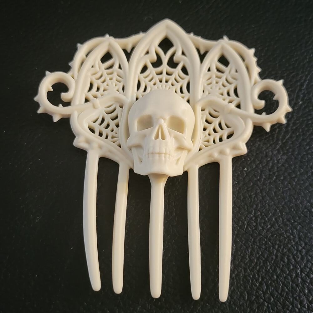 Intricate skull gothic victorian hair comb pin